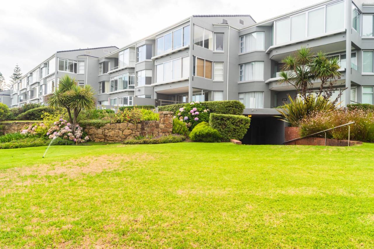 Bayview 203 Apartment Hermanus Bagian luar foto