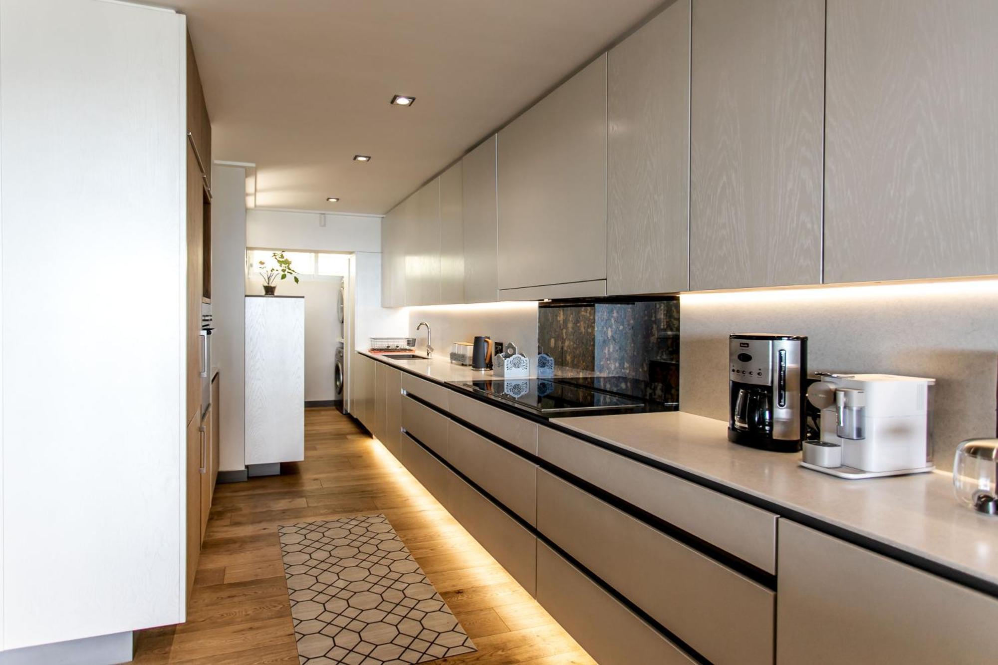 Bayview 203 Apartment Hermanus Bagian luar foto